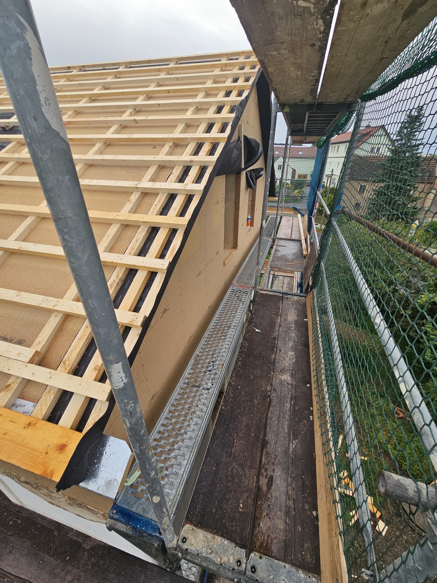 holzbau-rico-sachse-radeburg-referenz-dachdecker-zimmerer-bärnsdorf-8